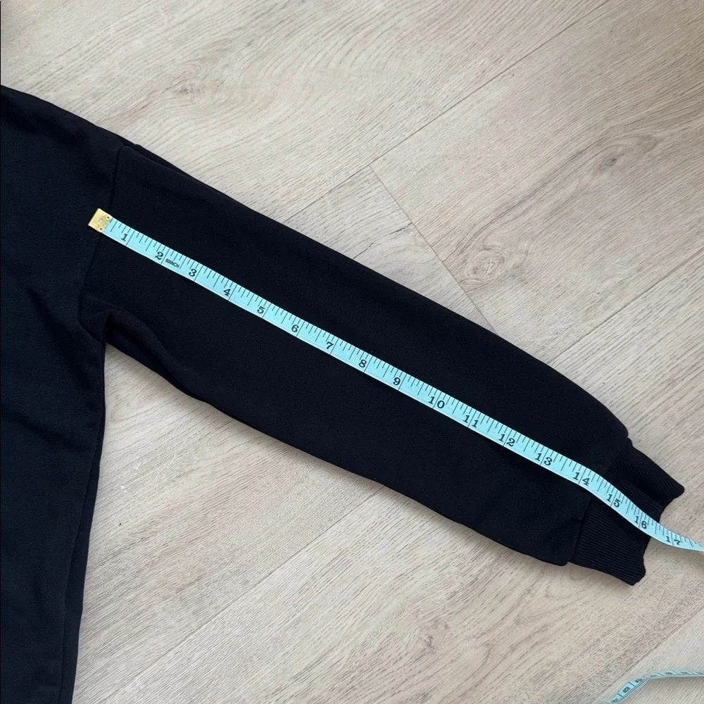 H&M hoodie🆕 - Picture 6 of 7